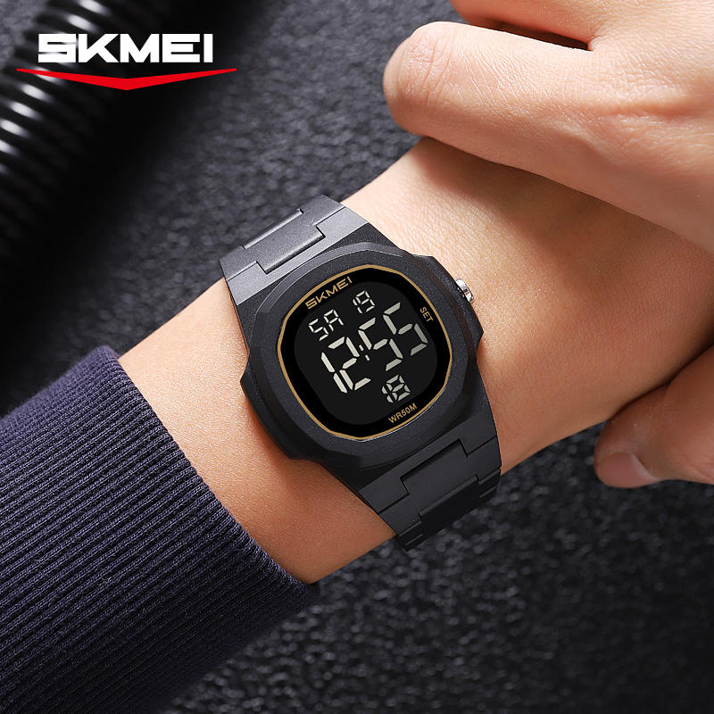 SKMEI 2428 Digital Casual Sports Watch - Image 2
